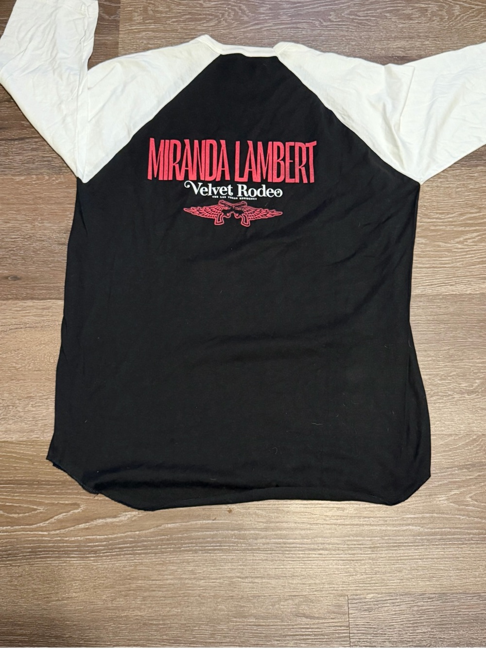 Miranda Lambert “Velvet Rodeo” Raglan Tee - Picture 3 of 6